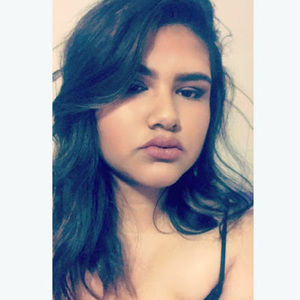 Meet your Posher, Adriana